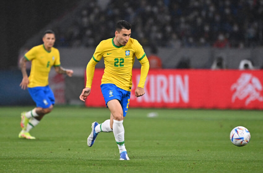 TOKYO, JAPAN - JUNE 06: Gabriel Martinelli of Brazil in action during the international friendly match between Japan and Brazil at National Stadium on June 6, 2022 in Tokyo, Japan. (Photo by Kenta Harada/Getty Images)