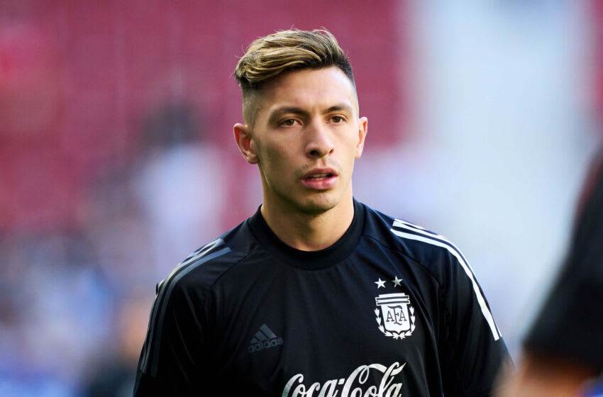 PAMPLONA, SPAIN - JUNE 05: Lisandro Martinez of Argentina looks on during the international friendly match between Argentina and Estonia at Estadio El Sadar on June 05, 2022 in Pamplona, Spain. (Photo by Juan Manuel Serrano Arce/Getty Images)